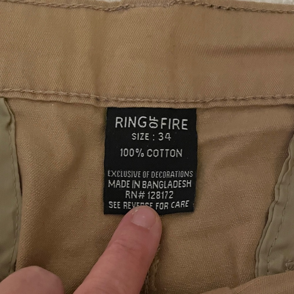 SUMMER CLOSE OUT SALE! Ring of Fire Men's Tan Cargo Shorts - Picture 2 of 3